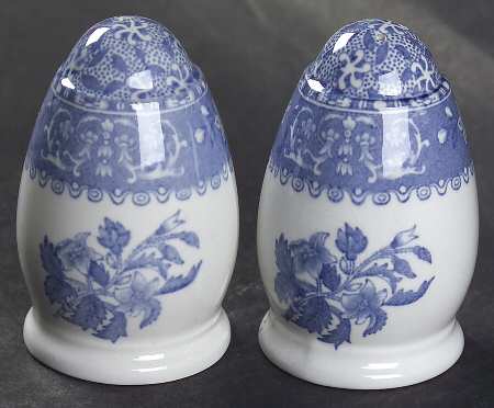 Camilla Blue (Earthenware, Scalloped) Salt & Pepper Set