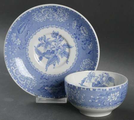 Camilla Blue (Earthenware, Scalloped) Flat No Handles Cup & Saucer Set