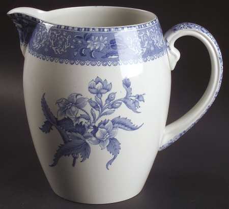Camilla Blue (Earthenware, Scalloped) 68 Oz Pitcher