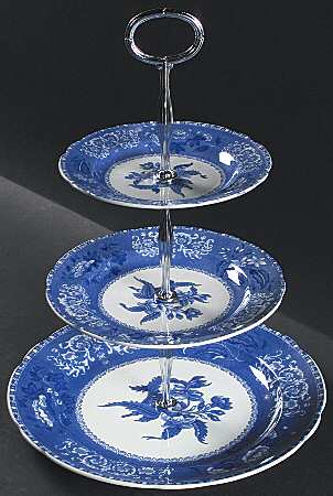Camilla Blue (Earthenware, Scalloped) 13 7/8"-14 1/4" 3-Tiered Serving Tray(DP,SP,BB) HC