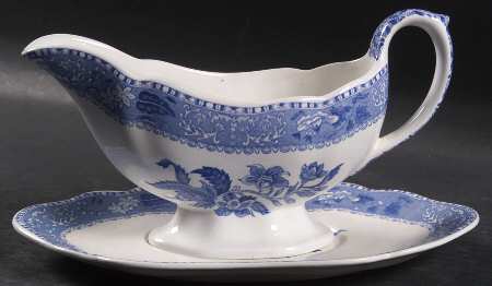 Camilla Blue (Earthenware, Scalloped) Gravy Boat & Underplate