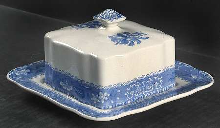 Camilla Blue (Earthenware, Scalloped) Square Covered Butter
