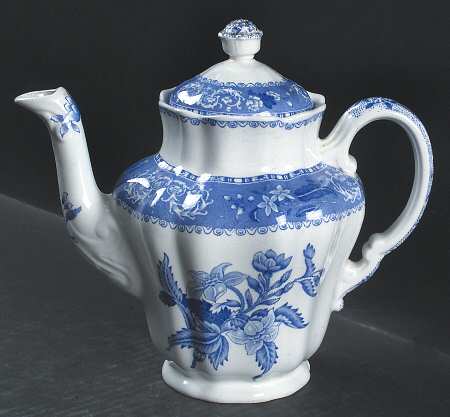 Camilla Blue (Earthenware, Scalloped) Small Coffee Pot & Lid
