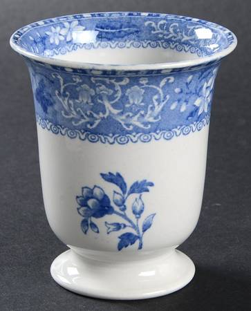 Camilla Blue (Earthenware, Scalloped) 3" Vase