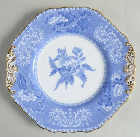 Camilla Blue (Bone, Scalloped) Octagonal Handled Cake Plate
