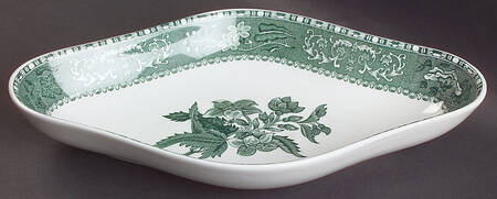 Green Camilla (Scallop, New Black Stamp) Pickle Dish