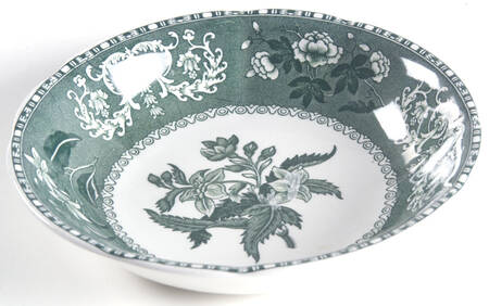 Green Camilla (Scallop, New Black Stamp) Coupe Cereal Bowl