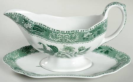 Green Camilla (Scallop, New Black Stamp) Gravy Boat & Underplate