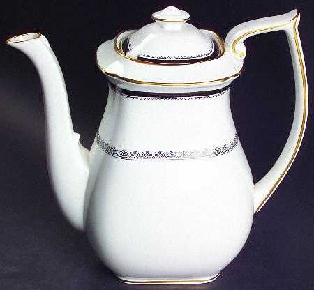 Camelot Coffee Pot & Lid