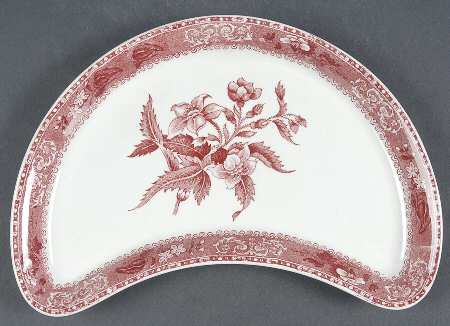 Camilla Red (Earthenware, Smooth) Crescent Salad Plate