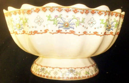 Canton (Fluted) Centerpiece