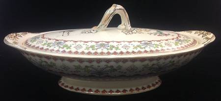 Canton (Smooth) Oval Covered Vegetable
