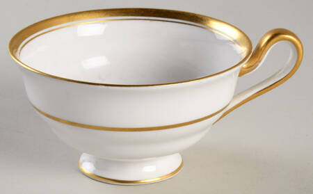 Chatham (Gold Trim) Footed Cup