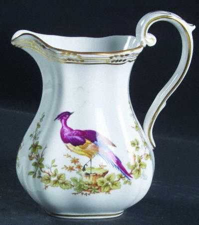 Chelsea Bird (No Raised Gold Dots) 16 Oz Pitcher