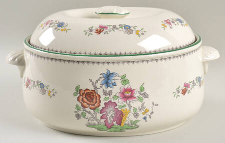 Chinese Rose 4 Qt Oval Covered Casserole