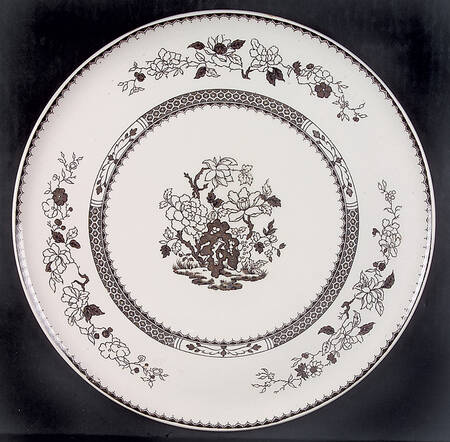 Chinese Rose Brown (Scalloped) Cake Plate