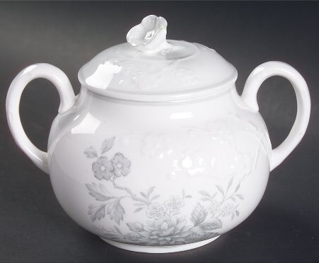 Chinese Spring Sugar Bowl & Lid