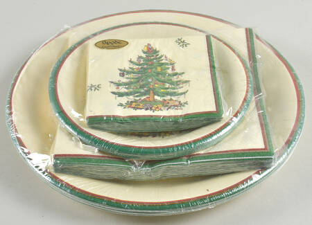 Christmas Tree (56 Pc) 8 Paper Dinner & 8Luncheon Plates & Napkin