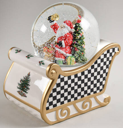 Christmas Tree Snow Globe