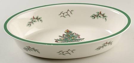 Christmas Tree Medium Deep Oval Oven-to-Table Baker
