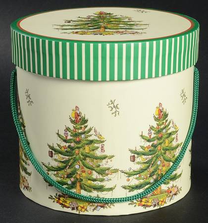 Christmas Tree Small Paper Nesting Box