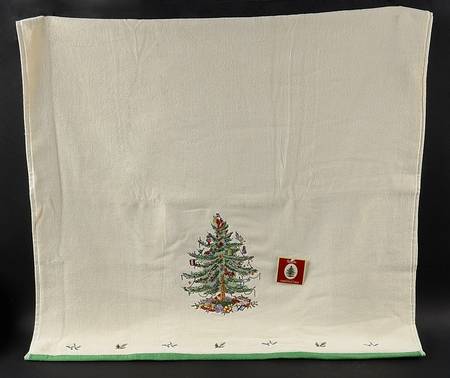 Christmas Tree Bath Towel