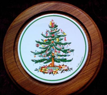 Christmas Tree Wood Base Cheese Dish, Base Only