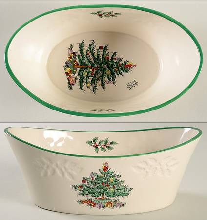 Christmas Tree 9" Oval Bowl