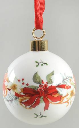 Christmas Tree Ornaments Bauble 2018 Design - Boxed