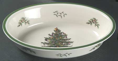 Christmas Tree Medium Deep Oval Oven-to-Table Baker