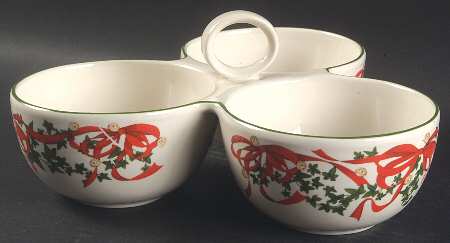 Christmas Tree Red Ribbon 3 Part Divided Server W/Center Handle