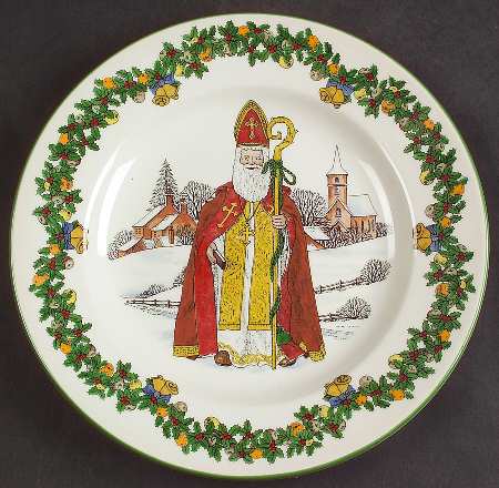 Christmas Tree Santas around the World Plate