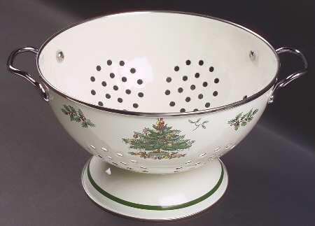 Christmas Tree 3 Quart Metal Colander