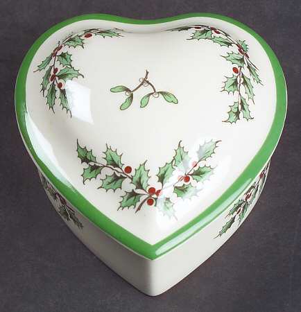 Christmas Tree Heart Shape Box & Lid