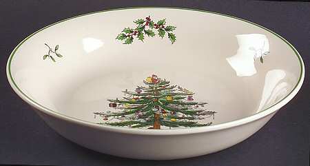 Christmas Tree 9" Shallow Round Bowl