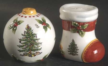 Christmas Tree Figural Salt and Pepper