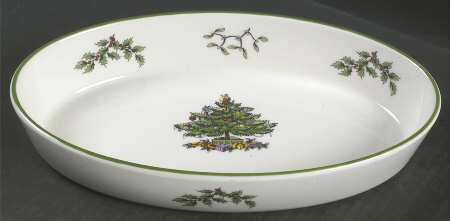 Christmas Tree 10" Oval Baker