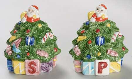 Christmas Tree Individual Figural Salt & Pepper Set