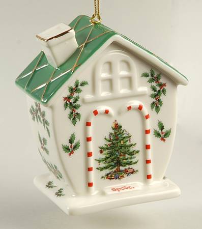 Christmas Tree Ornaments House - With Box 108