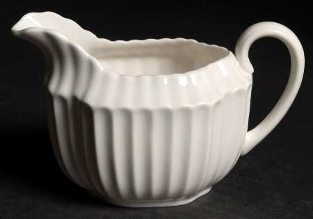 Chelsea White Creamer