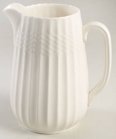 Chelsea Wicker 16 Oz Jug