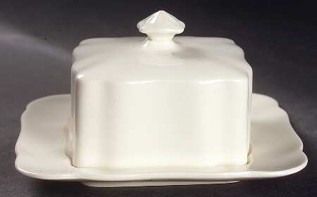 Chelsea Wicker Square Covered Butter