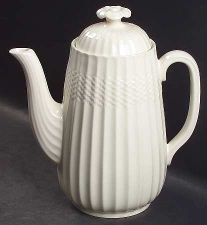 Chelsea Wicker Coffee Pot & Lid