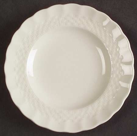 Chelsea Wicker Small Bread & Butter Plate