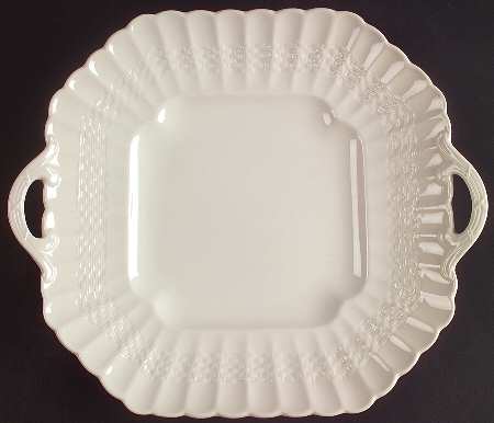 Chelsea Wicker Square Handled Cake Plate