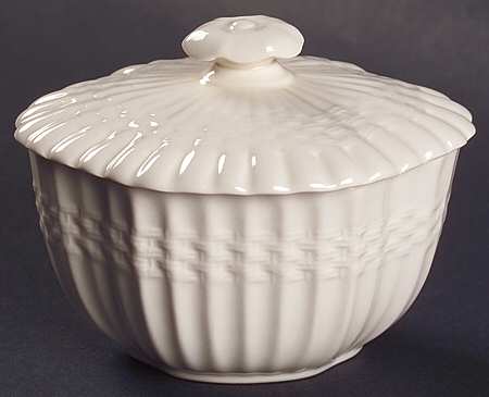 Chelsea Wicker Mini Sugar Bowl & Lid