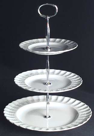 Chelsea Wicker 13 7/8"-14 1/4" 3-Tiered Serving Tray(DP,SP,BB) HC
