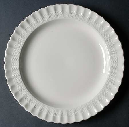 Chelsea Wicker 12" Chop Plate (Round Platter)