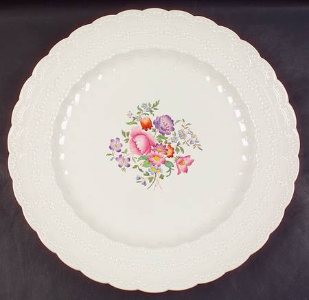 Claudia 15" Chop Plate (Round Platter)