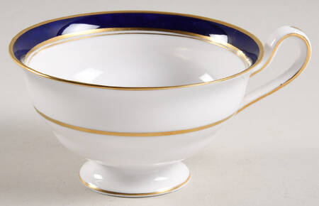 Claridge Footed Cup